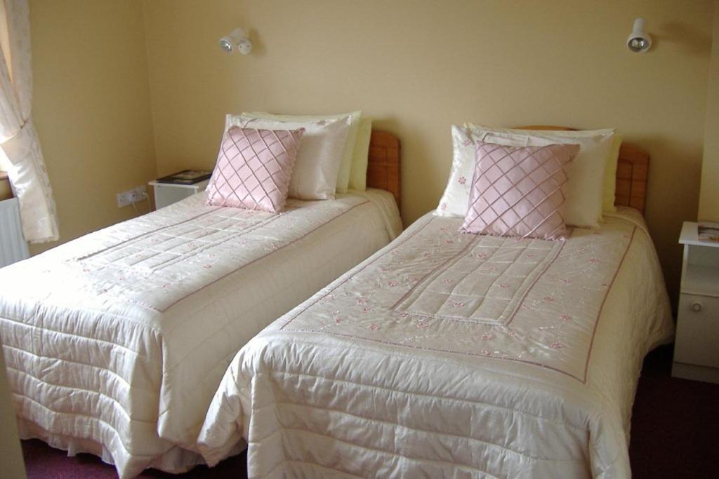Riverwalk House B&B Oughterard Exterior foto